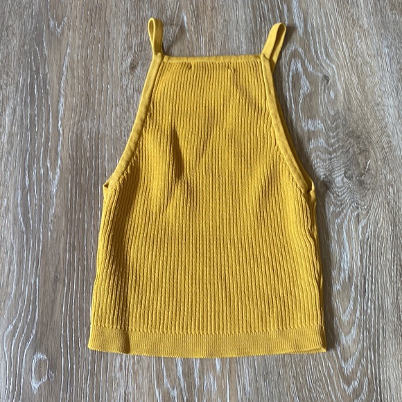 Lush crop top - Picture 2 of 4